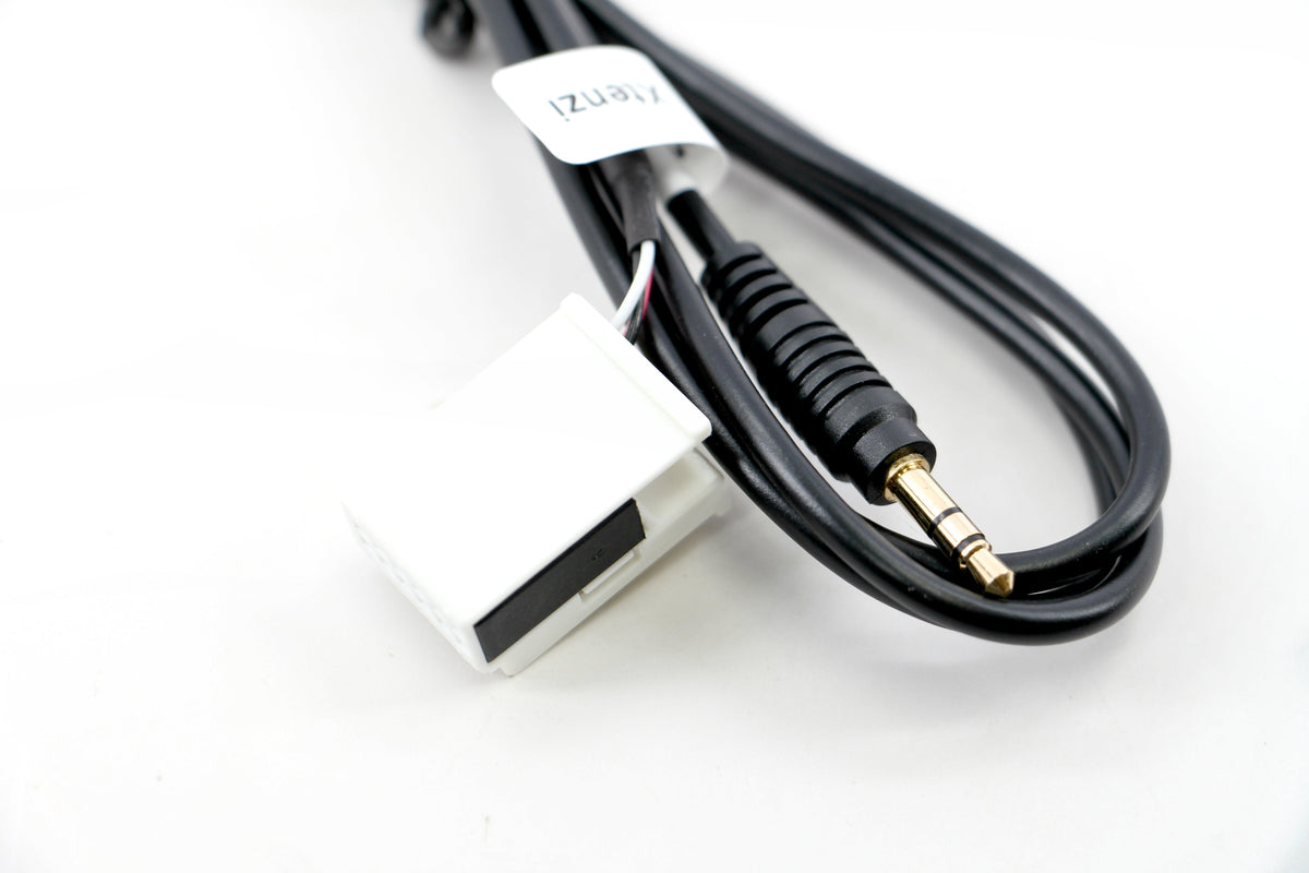 Xtenzi 12 Pin iPod iPhone AUX in Audio Input Cable Adapter for VW  Audi  Seat  Skoda RCD510 RCD310 RCD210